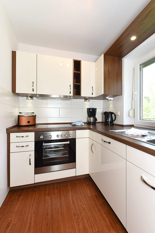 Ferienwohnung 3 - Wohnzimmer mit integriertem Küchenbereich