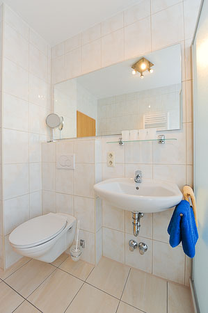 Ferienwohnung 6 - Badezimmer