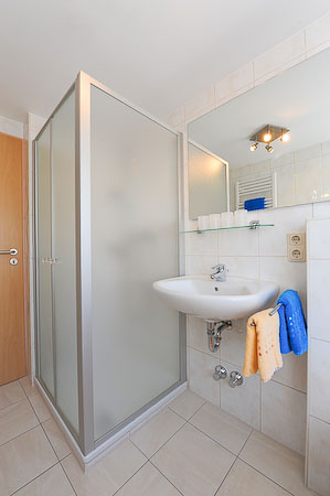Ferienwohnung 8 - Badezimmer