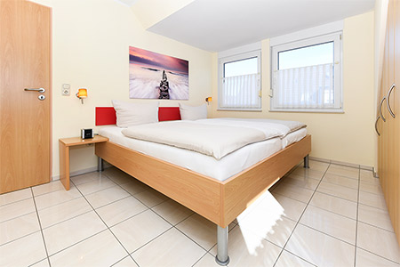 Ferienwohnung 8 - Schlafzimmer 1