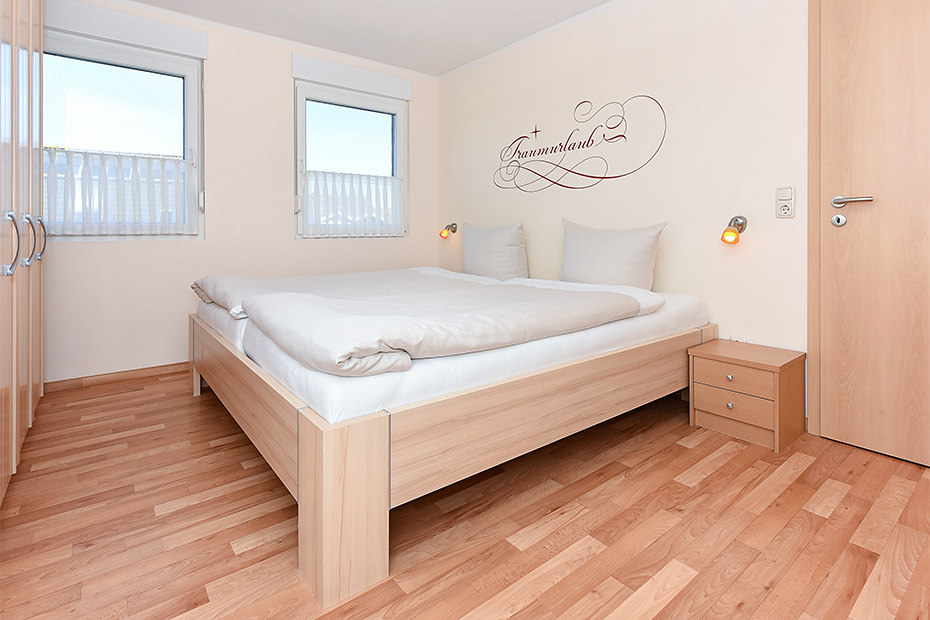 Ferienwohnung 10 - Schlafzimmer