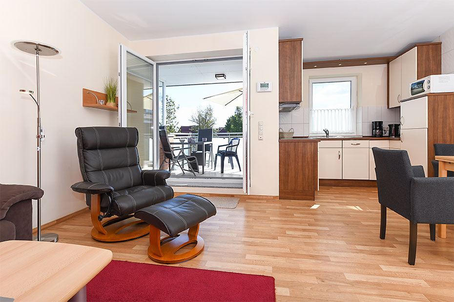 Ferienwohnung 9 - Wohnraum mit integrierter Küche