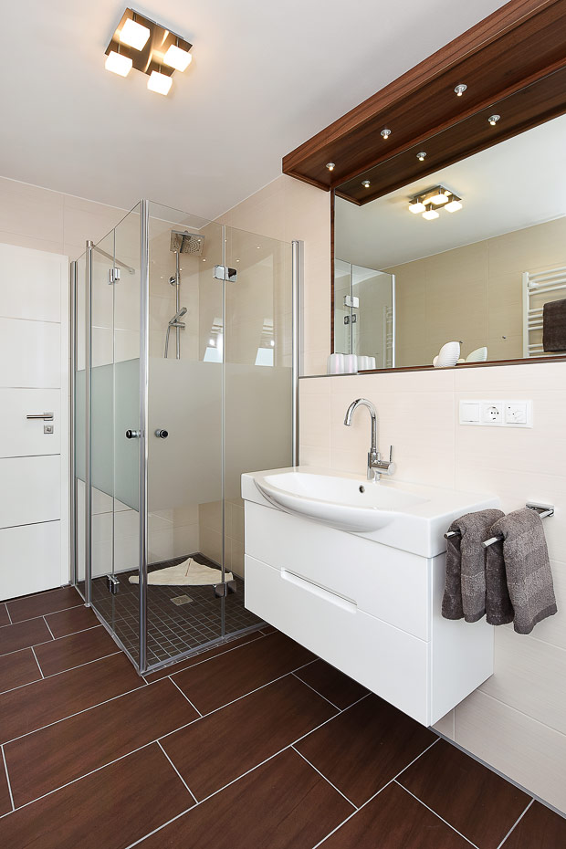 Ferienwohnung 12 - Badezimmer