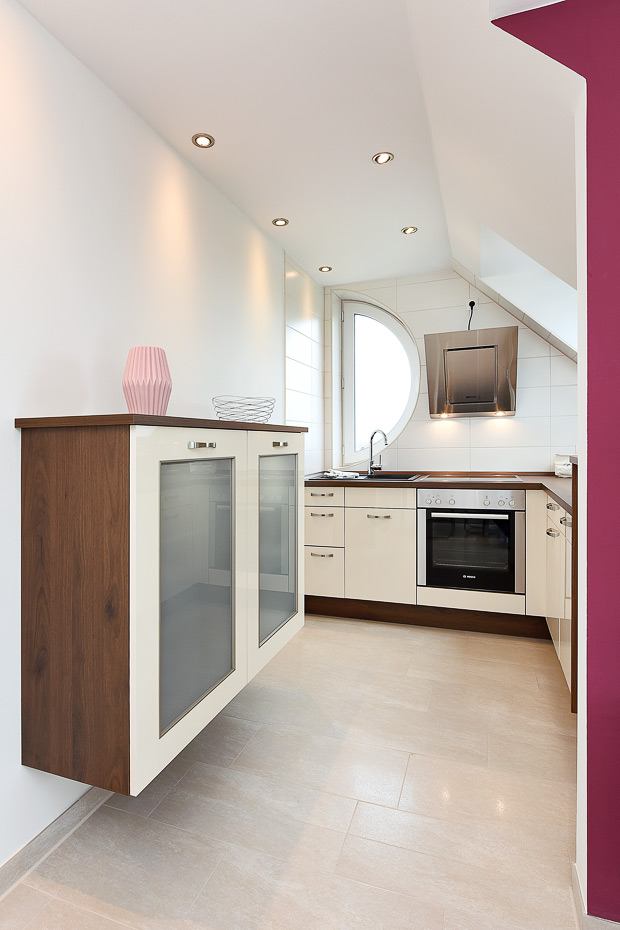 Ferienwohnung 12 - Wohnzimmer mit integriertem Küchenbereich