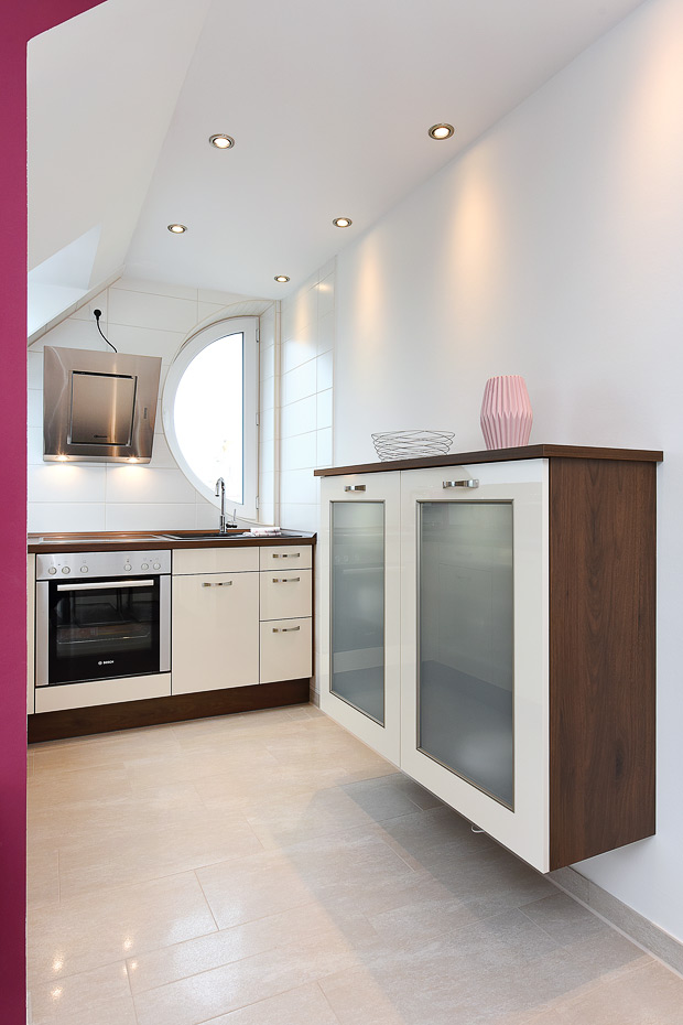 Ferienwohnung 13 - Wohnzimmer mit integriertem Küchenbereich