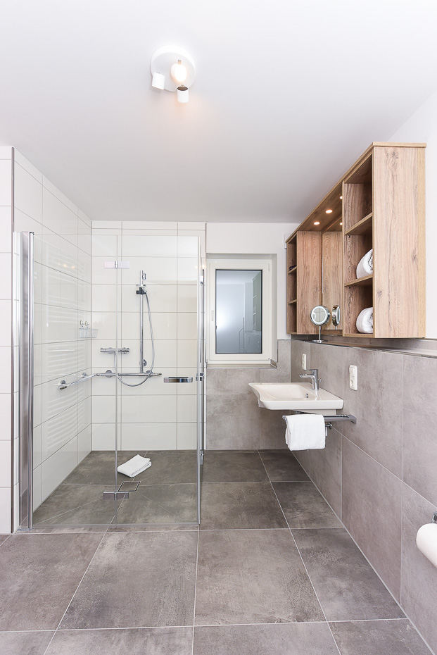 Ferienwohnung 14 - Badezimmer