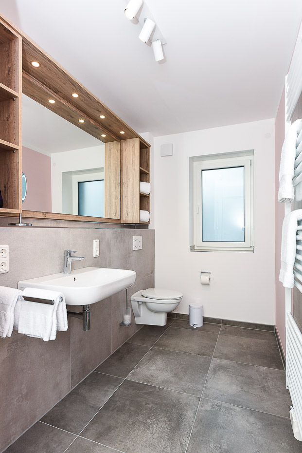 Ferienwohnung 16 - Badezimmer