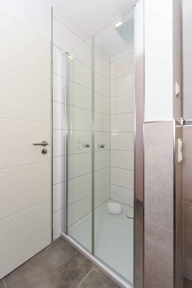 Ferienwohnung 16 - Badezimmer