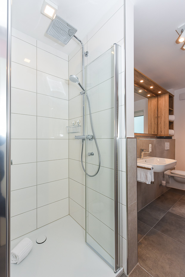 Ferienwohnung 16 - Badezimmer
