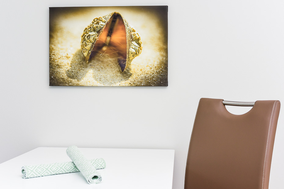 Ferienwohnung 16 - Wohnzimmer mit integriertem Küchenbereich