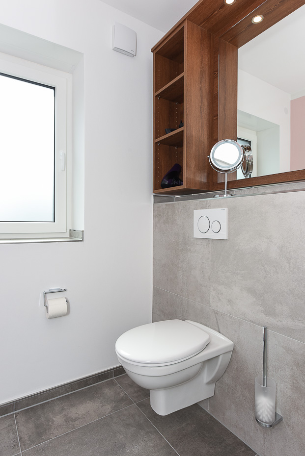 Ferienwohnung 18 - Badezimmer