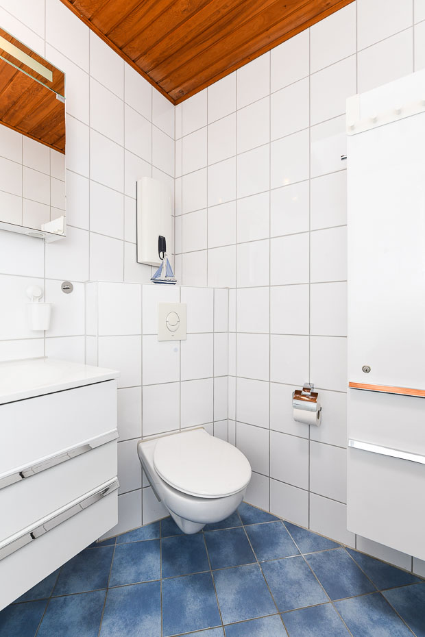 Ferienhaus „Wiggermann“ - Badezimmer