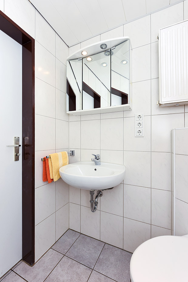 Ferienhaus „Windmühle“ - Badezimmer