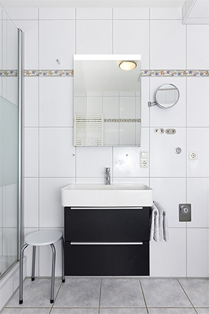 Ferienwohnung „Friesentraum“ - Badezimmer