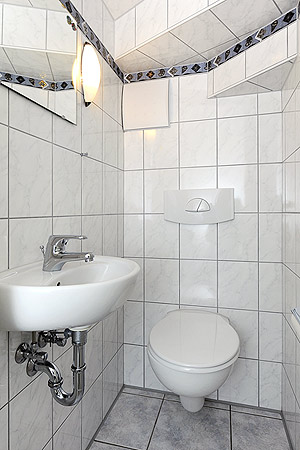 Ferienwohnung „Friesentraum“ - separates zweites WC