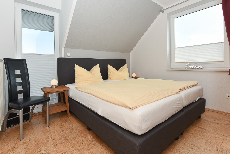 Ferienwohnung „Wattenblick“ - Schlafzimmer