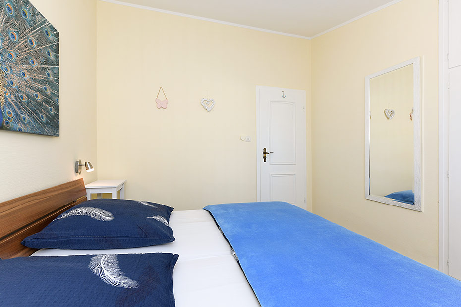 Ferienhaus „Nordseeschnecke“ - Schlafzimmer 1