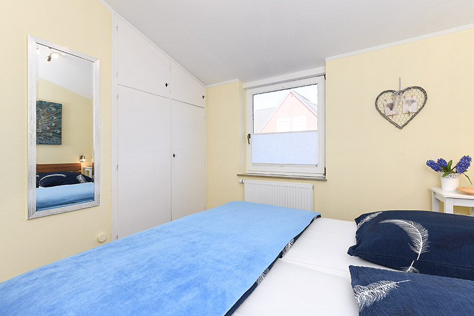 Ferienhaus „Nordseeschnecke“ - Schlafzimmer 1