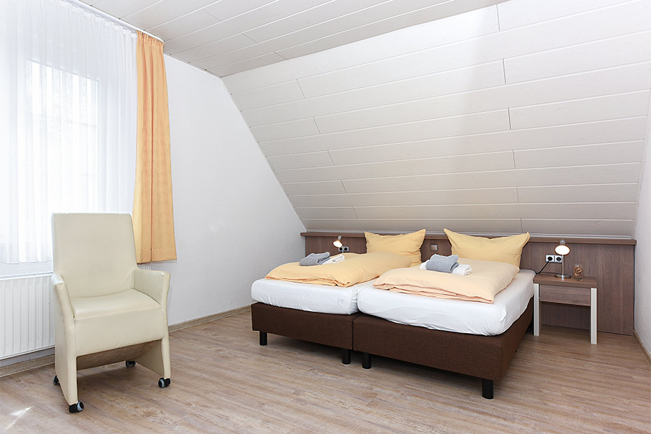 Ferienwohnung „Deichpanorama“ - Schlafzimmer 1