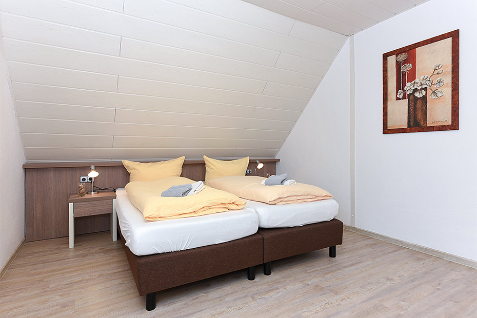 Ferienwohnung „Deichpanorama“ - Schlafzimmer 1