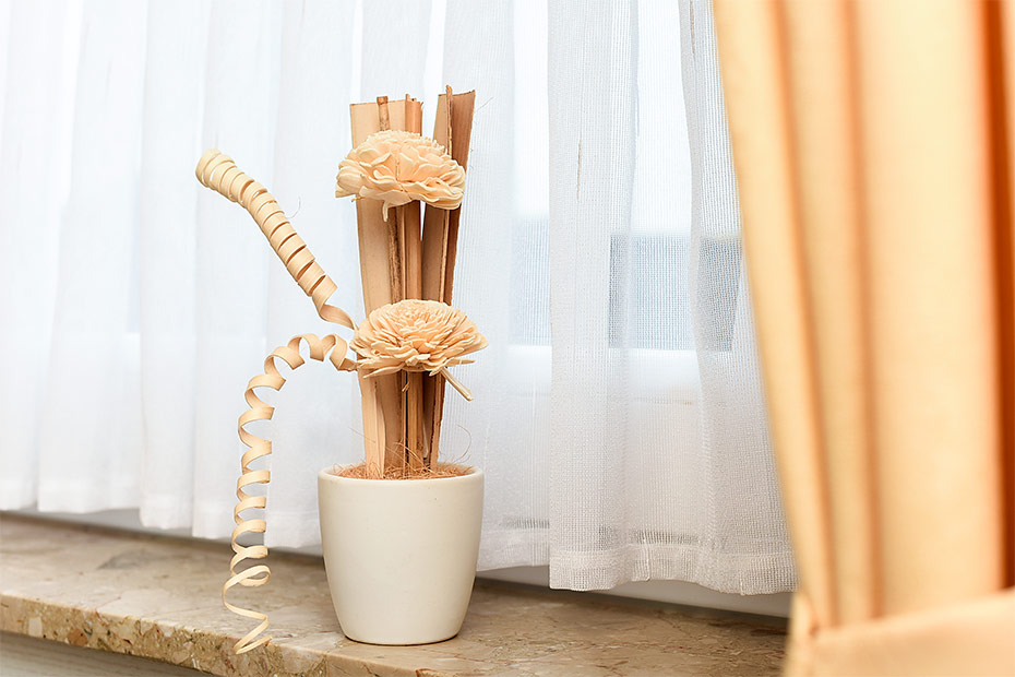 Ferienwohnung „Deichpanorama“ - Wohnzimmer mit integriertem Küchenbereich