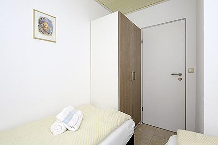 Ferienwohnung „Sonnensegel“ - Schlafzimmer 2/Kinderzimmer