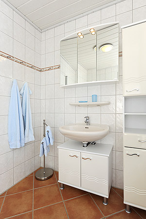 Ferienwohnung „Wellenreiter“ - Badezimmer