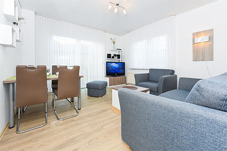 Ferienwohnung „Wellenreiter“ - Wohnzimmer