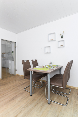 Ferienwohnung „Wellenreiter“ - Wohnzimmer