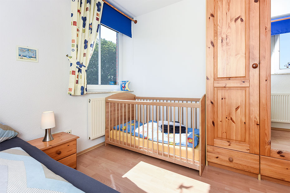 Ferienhaus „Pia“ - Schlafzimmer 2/Kinderzimmer