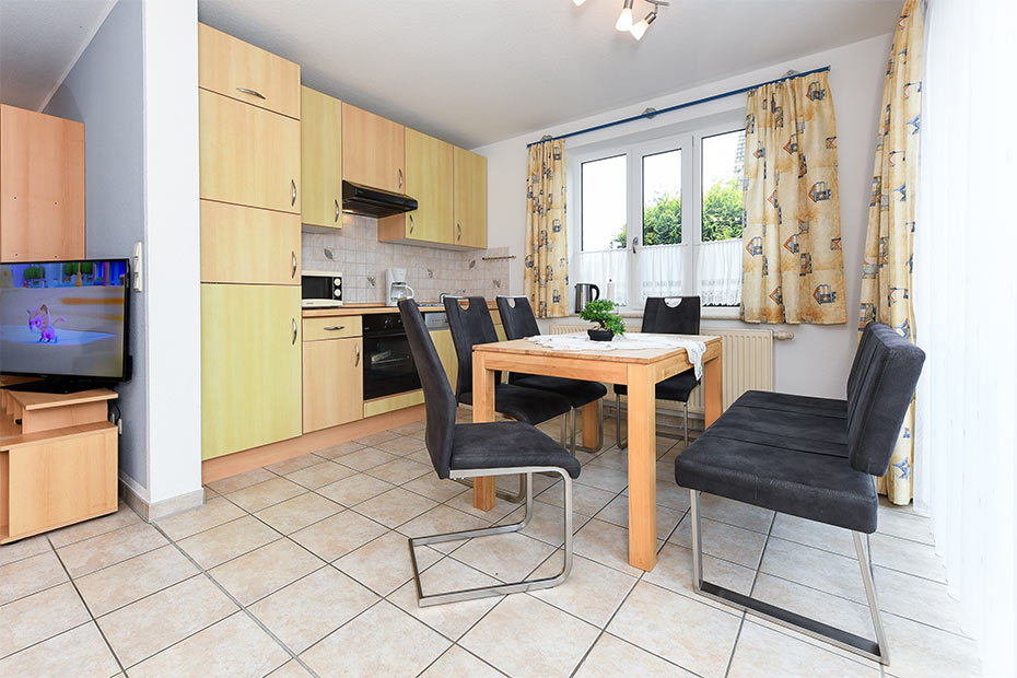 Ferienhaus „Pia“ - Wohnraum mit integrierter Küche