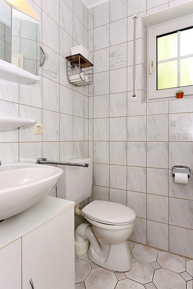 Ferienwohnung „Klaus Störtebeker“ - Badezimmer