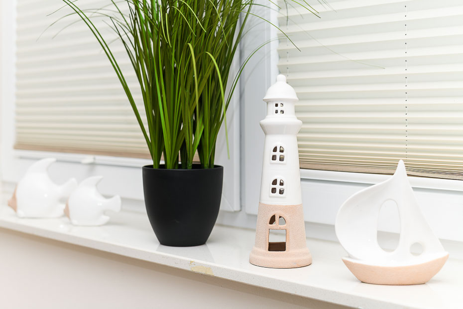 Ferienwohnung „Sommerwind“ - Wohnzimmer mit integriertem Küchenbereich