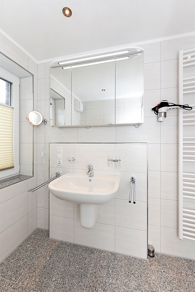 Ferienwohnung „Zolltor“ - Badezimmer
