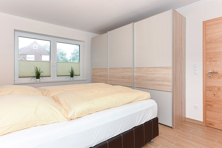 Ferienwohnung „Zolltor“ - Schlafzimmer 1