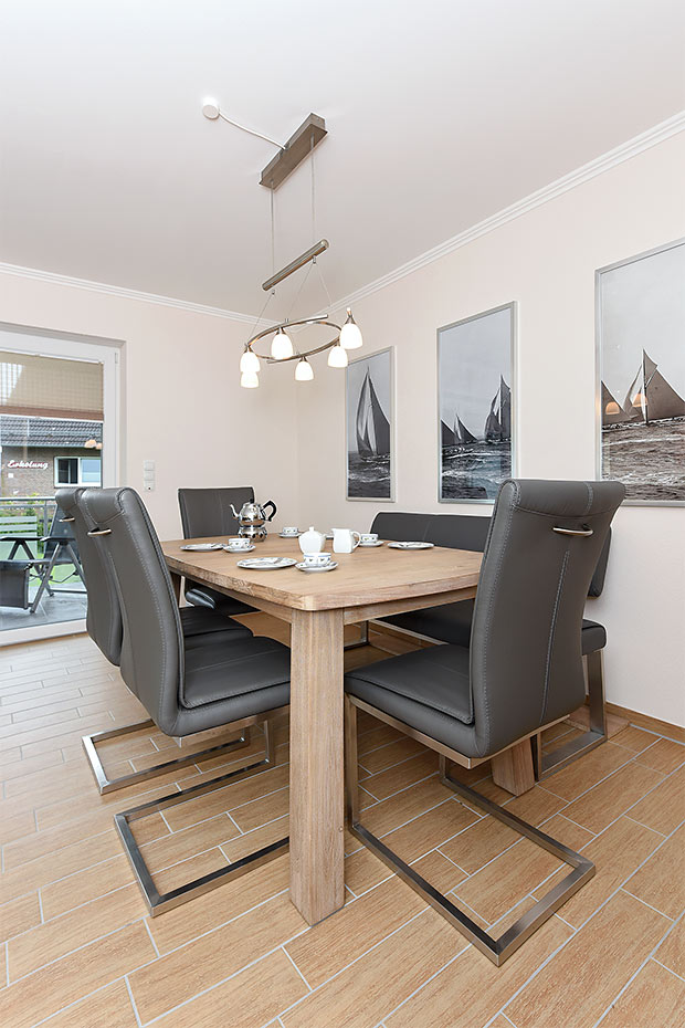 Ferienwohnung „Zolltor“ - Wohnzimmer mit integriertem Küchenbereich