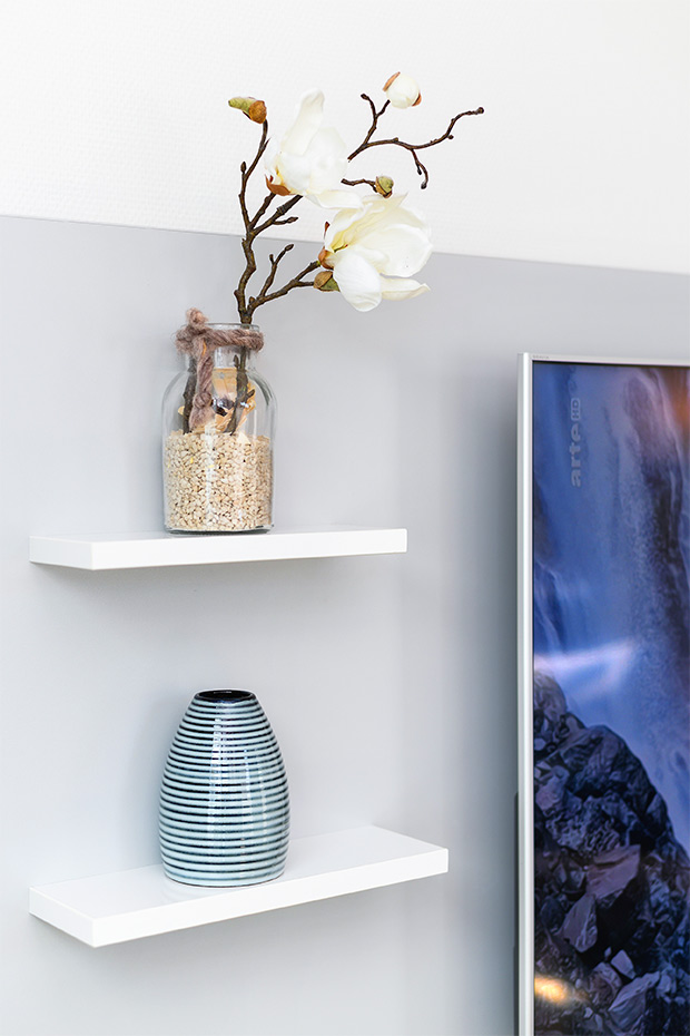 Ferienwohnung „Buhne 5“ - Wohnzimmer mit integriertem Küchenbereich