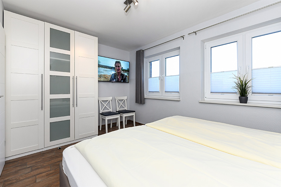 Ferienwohnung „Buhne 6“ - Schlafzimmer 1