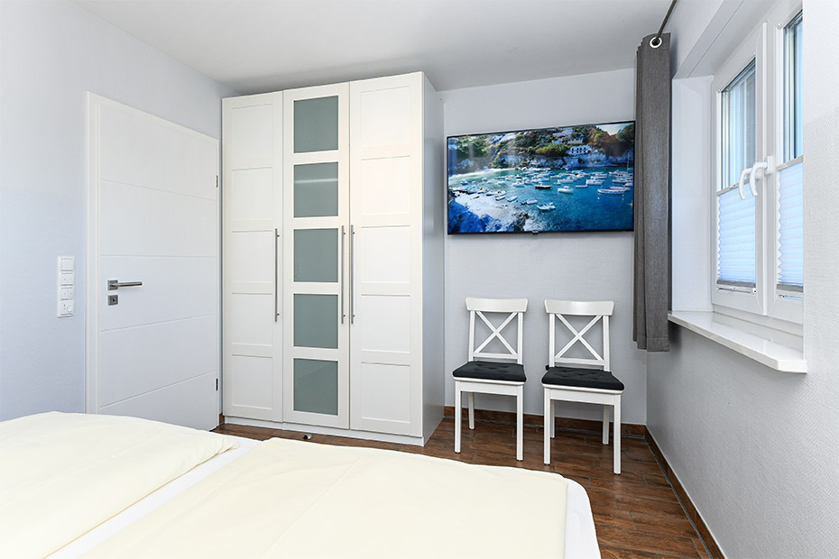 Ferienwohnung „Buhne 6“ - Schlafzimmer 1