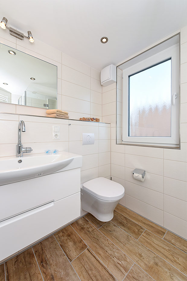 Ferienwohnung 1 - Badezimmer