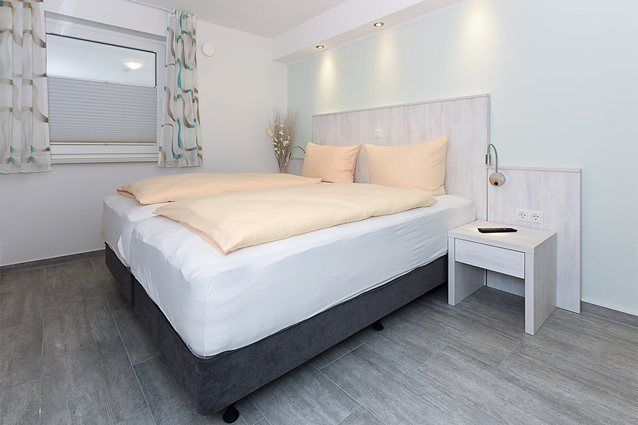 Ferienwohnung „Weiße Düne“ - Schlafzimmer 1