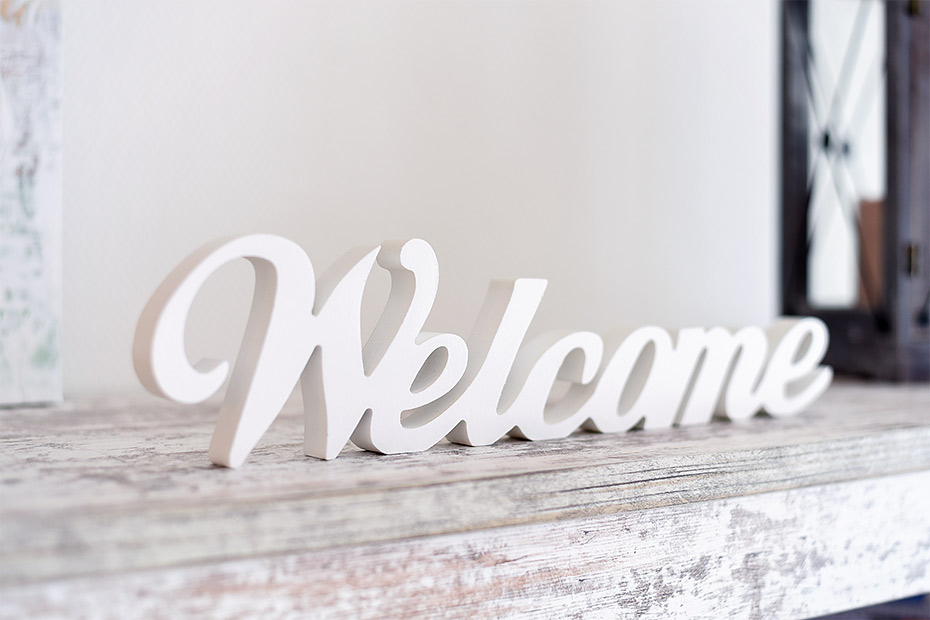 Ferienwohnung „Hafenkieker“ - Wohn- und Schlafraum mit integriertem Küchenbereich