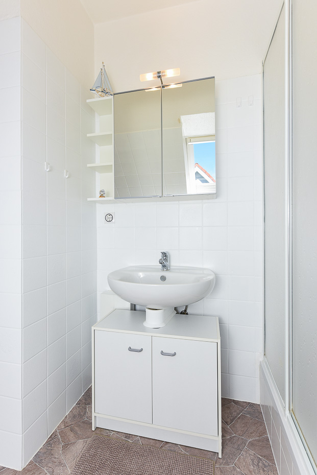 Ferienwohnung „Wellenrauschen“ - Badezimmer