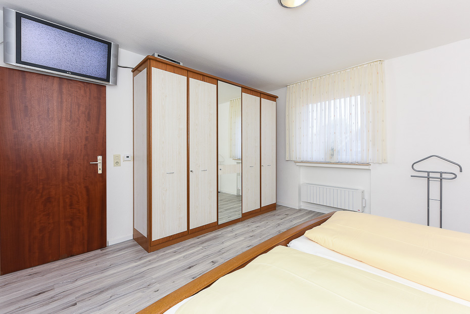Ferienwohnung „Wellenrauschen“ - Schlafzimmer