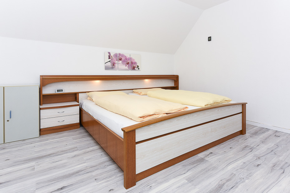 Ferienwohnung „Wellenrauschen“ - Schlafzimmer