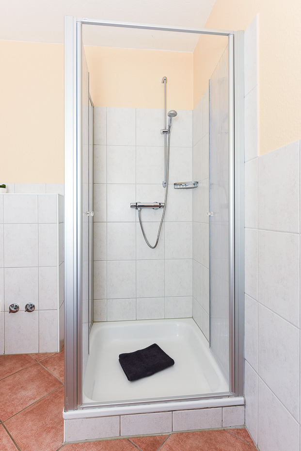 Ferienwohnung „Wattenmeer“ (1) - Badezimmer