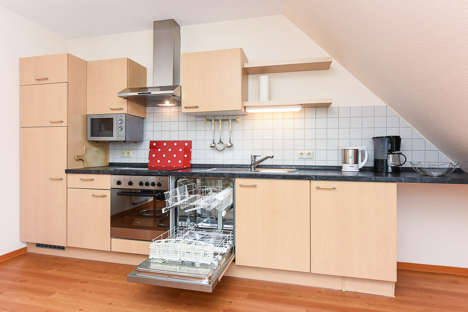 Ferienwohnung „Nordstern“ (2) - Wohnraum mit integrierter Küche