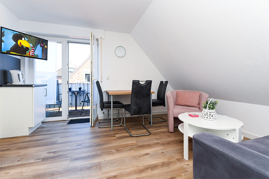 Ferienwohnung „Abendstern“ (5) - Wohnraum mit integrierter Küche