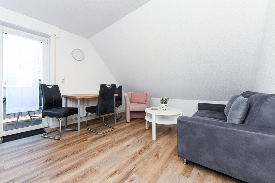 Ferienwohnung „Abendstern“ (5) - Wohnraum mit integrierter Küche