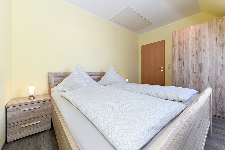 Ferienwohnung „Flut“ - Schlafzimmer 1